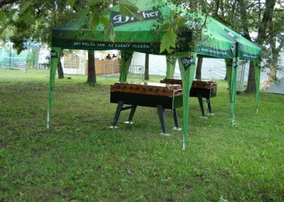 Csocsó asztal bérlés fesztiválra - Sziget 2006 - Bahnhof - Budapest