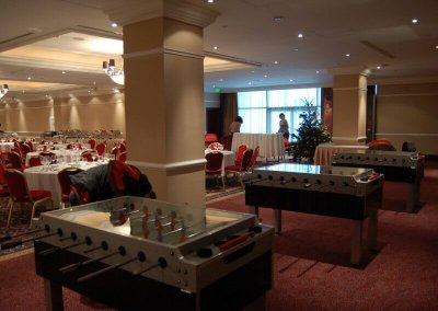 Csocsó asztalok bérlése céges karácsonyi rendezvényre - Corinthia Hotel - Budapest