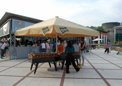 Csocsó asztalok üzemeltetésre - Millenáris placc - Budapest