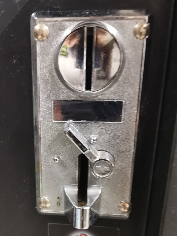 Összehasonlítós, tanítópénzes érmevizsgáló, Zseton 27 átalakításra is alkalmas Összehasonlítós, tanítópénzes érmevizsgáló, Zseton 27 átalakításra is alkalmas